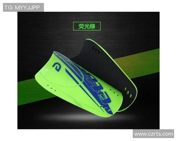 足球明星专属护腿板定制服务让你在球场上尽显风采与个性